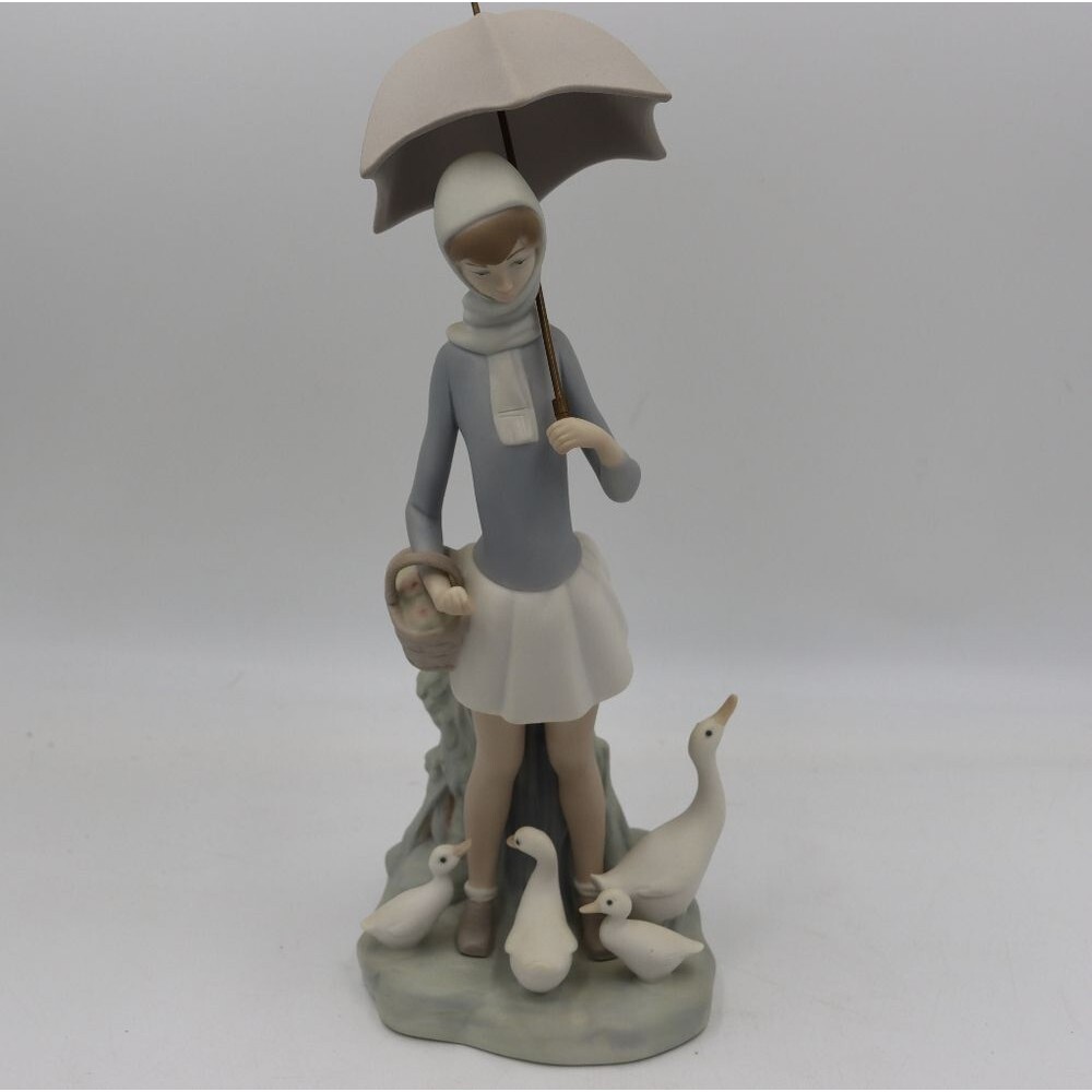 Lladro Vintage Girl With Geese Porcelain Figurine 12” Umbrella Spain Collectible